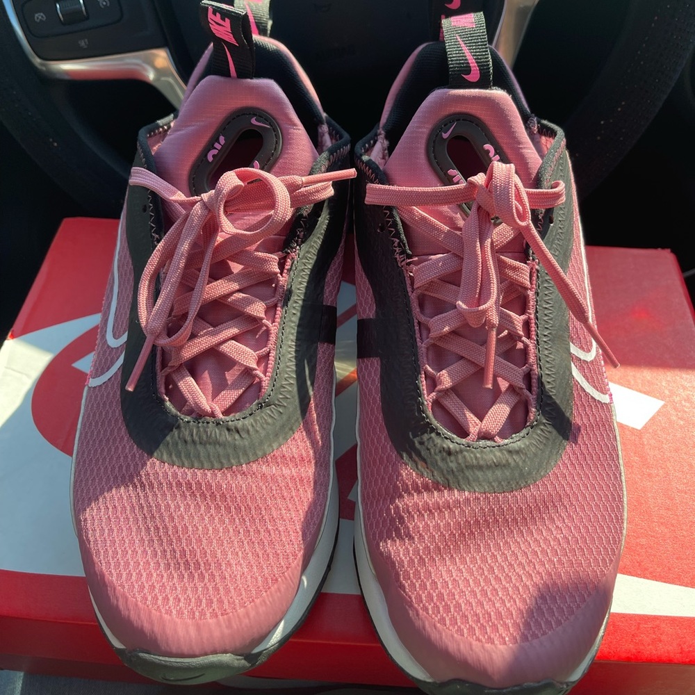 ❌SOLD❌nike air max 2090 se